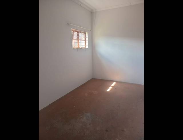 1 BEDROOM PROPERTY TO RENT IN BIRDSWOOD